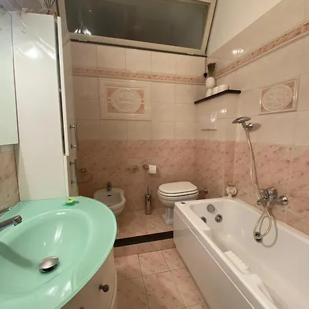 La Casa Oltre Il Parco Apartment Rom